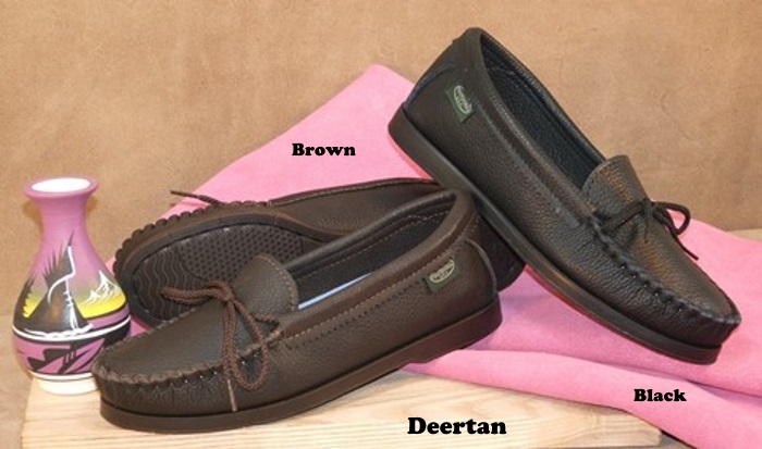 (image for) Women’s Slip-On Moccasin Shoes